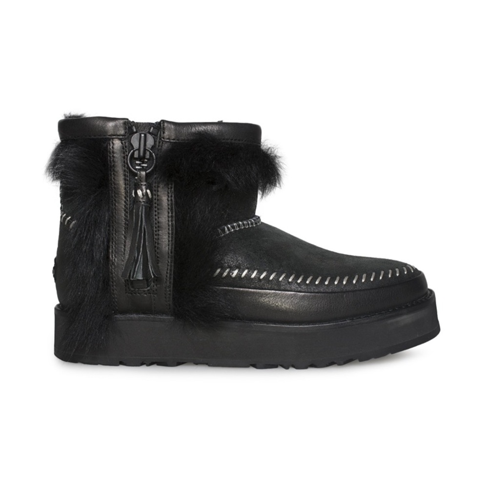 NWT UGG Fluff Punk Boot